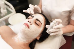 كورسات العناية بالبشرة في مصر