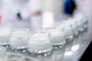 كورسات تصنيع مستحضرات التجميل