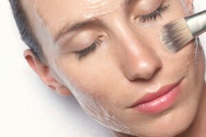 تقشير الوجه