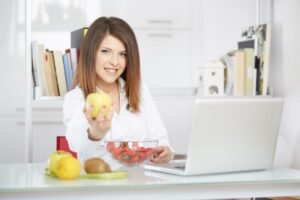 Therapeutic nutrition course