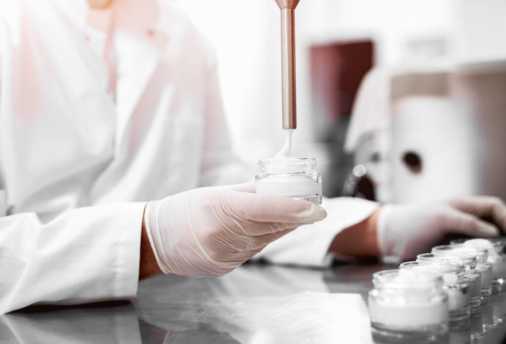 كورسات مستحضرات التجميل