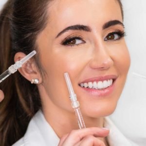 مجالات تخصص التجميل: أهم الأقسام وفرص العمل فيه 2026